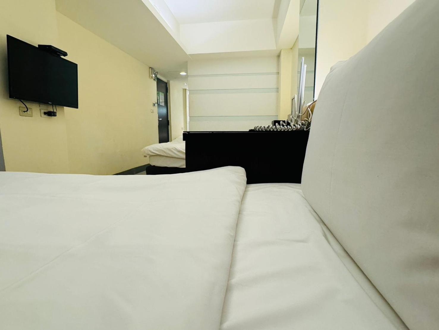 Kiwi Express Hotel - Kaohsiung Station Luaran gambar